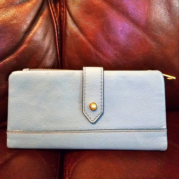 Fossil Handbags - Fossil Lainie Blue Leather Clutch Wallet EUC